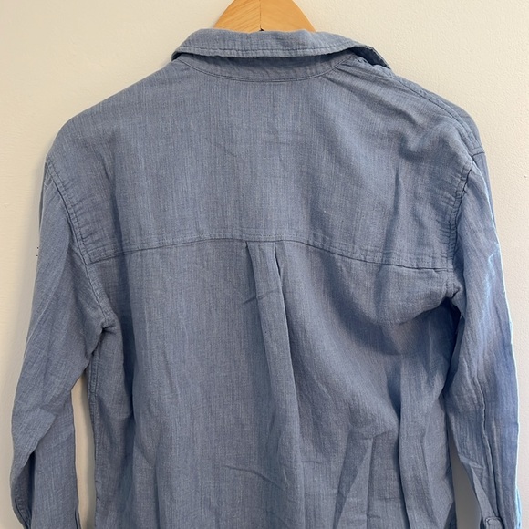 Aritzia/Community Cotton/linen button up - Picture 5 of 6